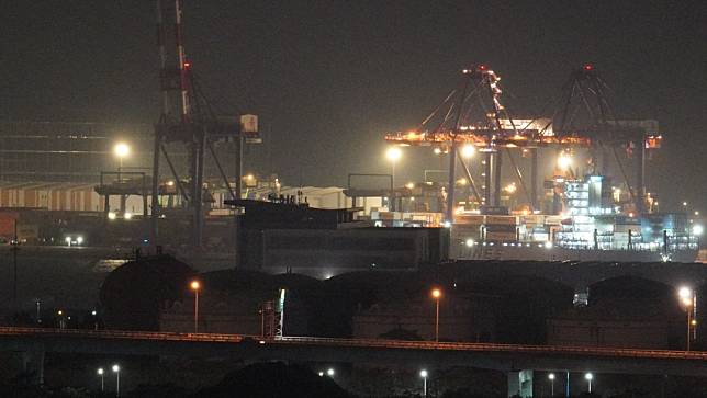 Ｍ1A2T戰車首批38輛15日深夜抵台由國籍貨輪運抵北部港口| 太報| LINE TODAY