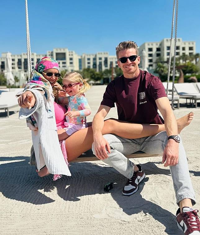 Nico Hulkenberg wears a Rolex Daytona in rose gold with Oysterflex bracelet (Photo: Instagram / hulkhulkenberg)