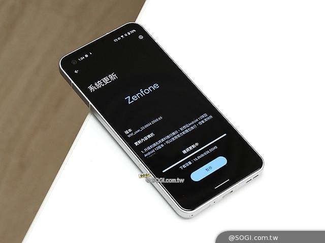 華碩手機迎來更新 ZenFone 9釋出安卓13系統升級