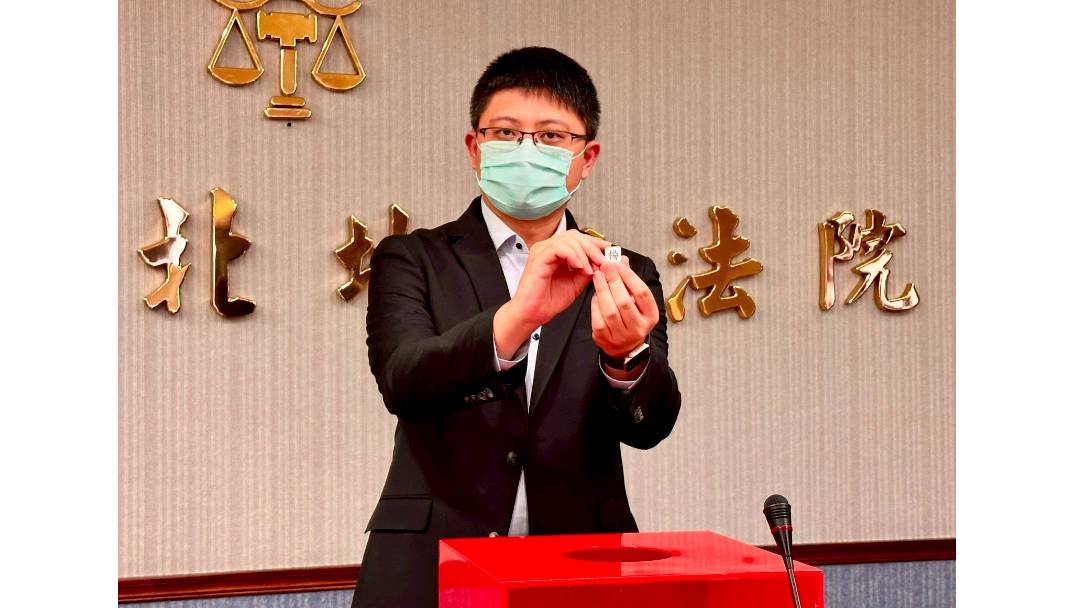 [討論] 我質疑高虹安貪汙案 高等法院分案有問題