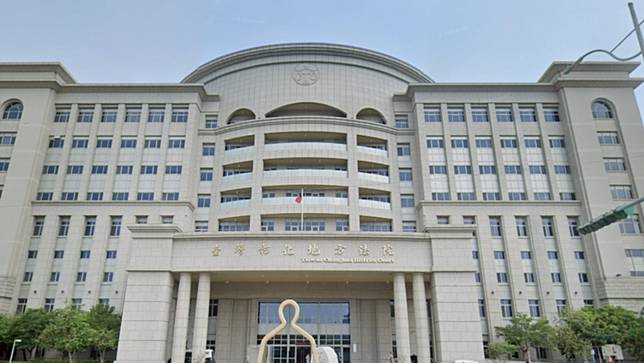 黃姓男子到彰化地院開調解庭，因攜帶槍枝，安檢門警鈴大作，被移送地檢署偵辦。資料照，翻攝自GoogleMaps