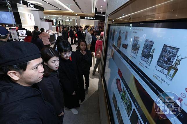 徐雪芳說遠百信義店以「智慧商場」作為規劃，要融入數位科技讓服務升級。