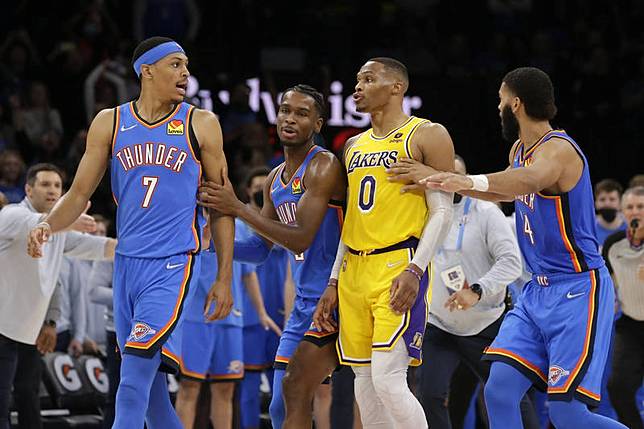 NBA／你知道聯盟有這些「潛規則」嗎？ 盤點場上場下的10大冷知識！ | 尼斯體育| LINE TODAY