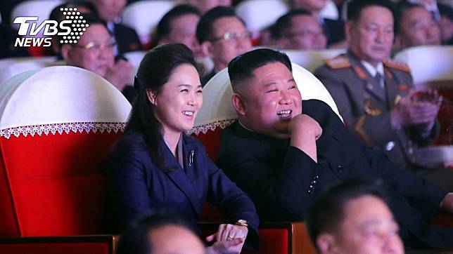 金正恩妻子李雪主神隱1年近日終於現身。（圖／達志影像路透社）