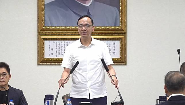 中國國民黨黨主席朱立倫（中）。（圖／翻攝自中國國民黨Facebook直播）