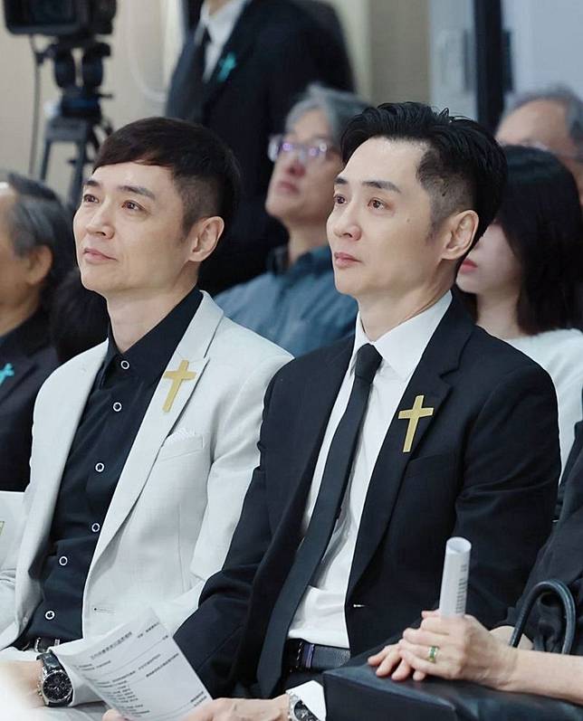 宋逸民、宋達民兄弟倆想起兒時「追父」的情景，忍不住淚崩。藝起發光、藝之星教會提供