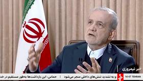 伊朗總統裴澤斯基安1月11日接受國營電視台專訪。路透社