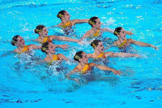 PARIS, FRANCE - AUGUST 05: Team Spain compete during Team Technical Routine of the Artistic Swimming on Aquatics Centre during the Paris 2024 Olympics Games on August 5, 2024 in Paris, France. (Photo By Oscar J Barroso/Europa Press via Getty Images)