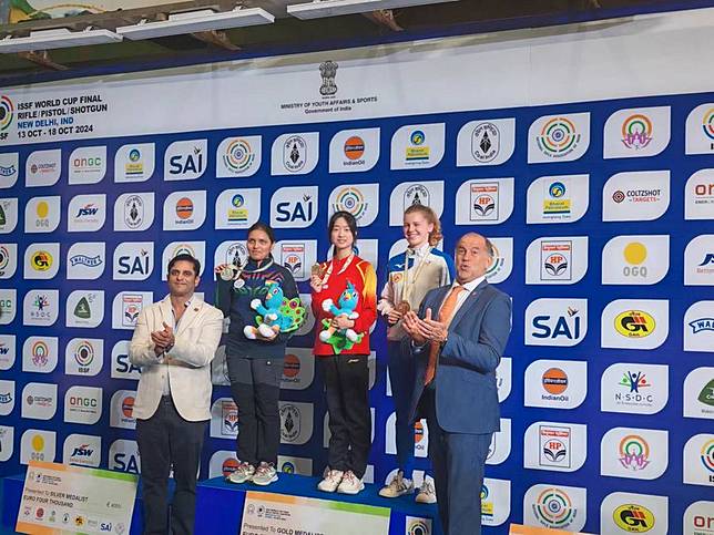 Huang Yuting &copy; of China and other medalists pose for a photo during the women's 10m air rifle award ceremony at the ISSF World Cup Final in New Delhi, India on Oct. 15, 2024. (Handout via Xinhua)