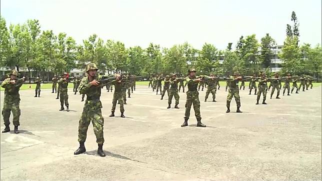 中國企圖透過吸收現、退役軍人滲透我國。示意圖／台視新聞