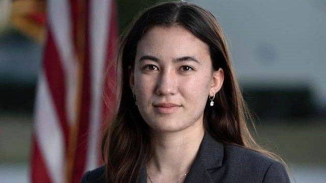 19歲華裔正妹羅美寶當選美國市議員。翻攝Kaylee May Law