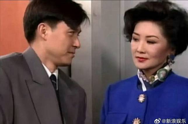 曾於60年代紅極一時的苗金鳳，25日在將軍澳醫院因病離世，享壽80歲。翻攝新浪娛樂微博