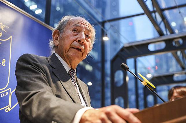 Henry Litton, a former judge, has hit out at the Hong Kong government. Photo: Winson Wong
