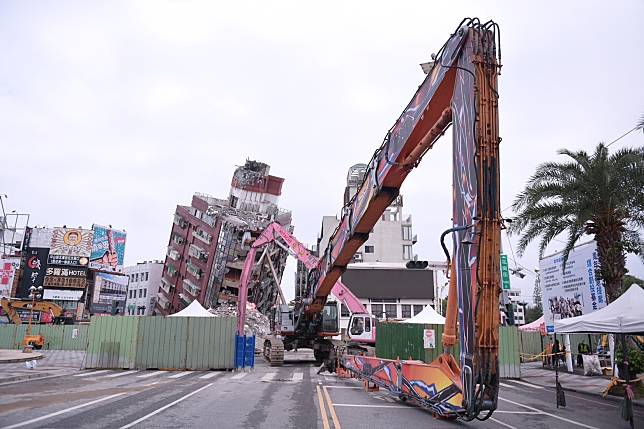 花蓮0403大地震後，各界持續協助災民各項賑濟工作。（圖：縣府提供）