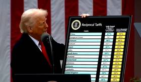 美國總統川普遭美國最高法院裁定課徵對等關稅違憲之後，美國「海關與邊境保護局」（CBP）宣佈，從美東時間4月20日上午8點開始，進行退稅計畫。