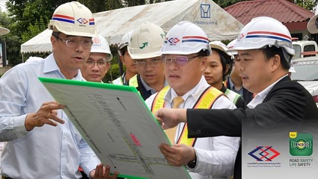 รัฐมนตรีช่วยว่าการกระทรวงคมนาคม ตรวจติดตามการดำเนินนโยบาย “One Transport ปลอดฝุ่น PM 2.5” โครงการรถไฟฟ้าสายสีเขียว (เหนือ) ช่วงหมอชิต - สะพานใหม่ - คูคต