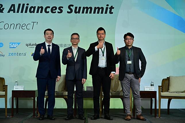 中國信託、國泰金控、凱基金控共同分享「AI 智慧金融」實戰應用