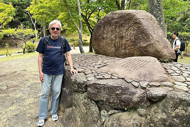 曾俊華最近同屋企人去完日本旅遊，包括參觀京都嵐山公園。(曾俊華FB)