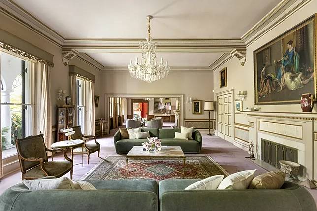 周杰倫在墨爾本買下的百年莊園豪宅，擁有7房9衛浴，以及專屬花園草地。翻攝網站＠Domain