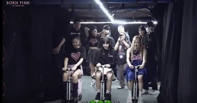 ▲行李箱車因為在韓國女團BLACKPINK的演唱會花絮中頻頻亮相，引起粉絲熱烈討論。（圖／翻攝BLACKPINK YT）