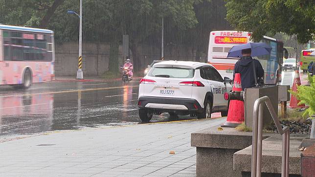 今（8日）受颱風外圍雲系及東北季風影響，水氣較多。（資料畫面）