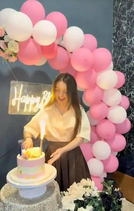 ซานา ยูซาฟ ลงคลิปฉลองวันเกิดกับครอบครัว