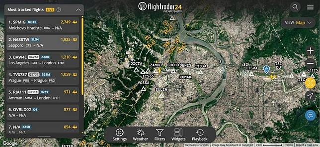 林睿哲自駕單引擎飛機「N688TW」環球，14日抵台「Flightradar24」更是湧進近2千人同時觀看。圖／翻攝自Flightradar24