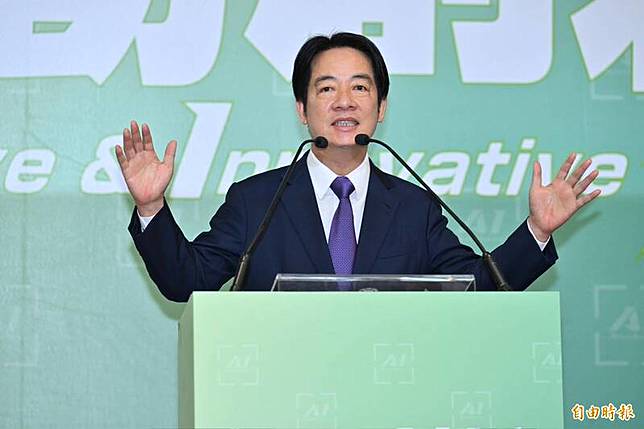 總統當選人賴清德今天召開記者會，宣布新任院長為民進黨前主席卓榮泰並提出三大期待，他將跟卓榮泰共同扛起國家新時代的責任，持續壯大台灣。(記者塗建榮攝)