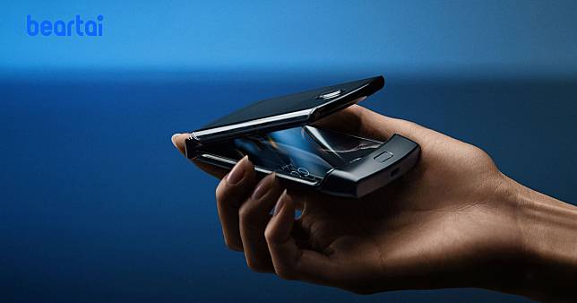 Motorola ปล่อยโฆษณาใหม่ “Razr” : เน้นย้ำการใช้งานหน้าจอพับได้ และฟีเจอร์ใหม่สุดเจ๋ง