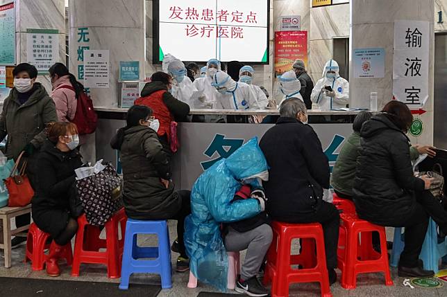 Hospitals in Wuhan and neighbouring cities are appealing to the public for basic medical supplies as criticism of the local leadership grows. Photo: AFP