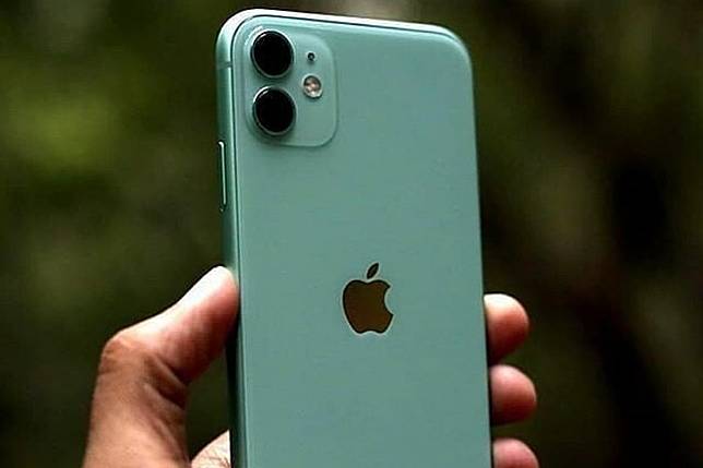 Apple is expected to launch a slew of new products this year, including the rumoured iPhone 12, a new Apple TV, an Apple Watch that can track your sleep, and other gadgets. Photo: @iphonegift2020/Instagram