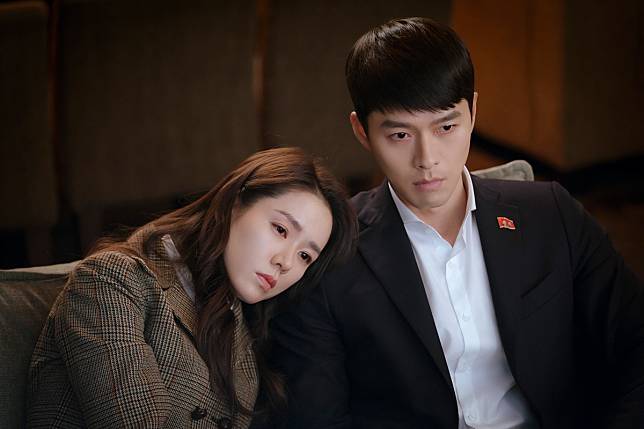 《愛的迫降》講述南北韓男女相遇相愛的故事。（Netflix提供）