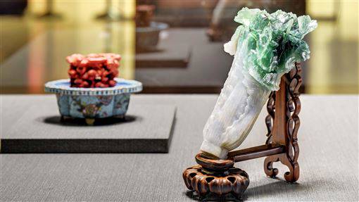 Re: [閒聊] 巴黎博物館『6kg』黃金也遭到偷竊