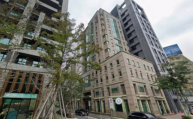 位於建國北路二段、鄰近松江南京站的「文經大樓」，為南京松江辦公商圈少見整層釋出（圖／翻攝自Google Map）