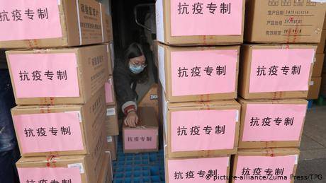疫情逐漸好轉的中國 已經開始向全球各國提供抗疫物資（資料圖片攝於江蘇南通）