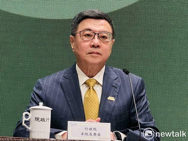 行政院長卓榮泰今（26）天親自召開記者會指出，若覆議案無法成立，行政院會尋求解凍程序，儘速解凍相關預算；若解凍有困難、流用也禁止，最後，部分政策只能跟地方政府共同負擔。 圖：謝莉慧/攝