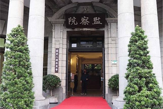 檢察官黃錦秋、王涂芝捲入88會館之亂，監察院今宣布彈劾2人，並移送懲戒法院審理。（資料照片／陳愷巨攝）