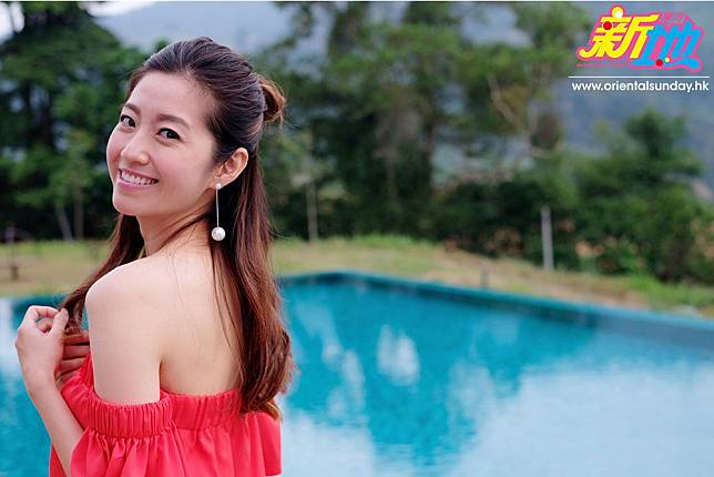 現年38歲的陳自瑤自2001年入行做模特兒，拍過不少廣告，成為初代宅男女神。