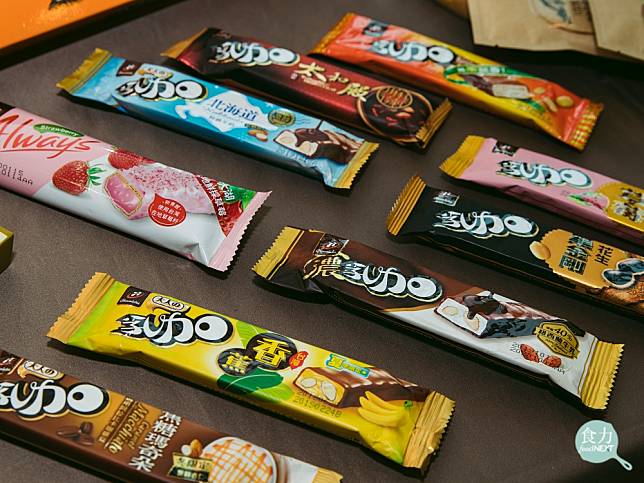 「宏亞食品」自1977年上市至今已43年的「77乳加」，近年不斷推出新口味，2019年的市佔率達到12.8%，搶佔台灣銷售排行榜第二名，展現經典不敗地位。