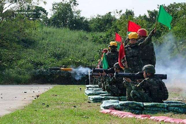 「義務役基地戰力鑑測」6日首次進行紅隼火箭實彈射擊。（資料照，劉偉宏攝）