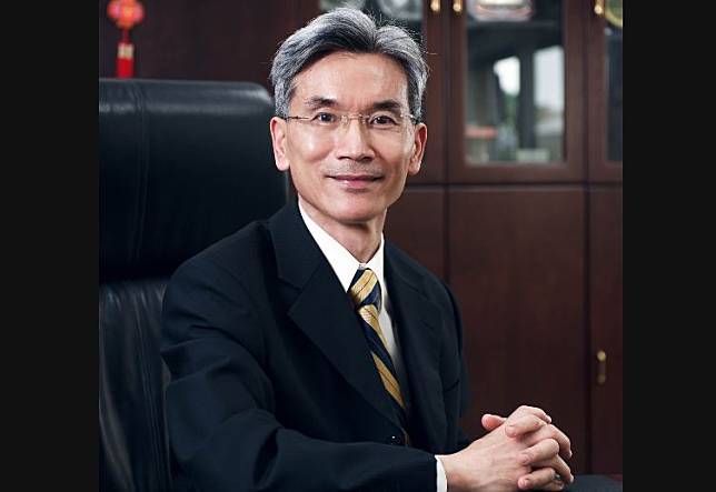 環境部部長將由國立中興大學校長薛富盛接任。