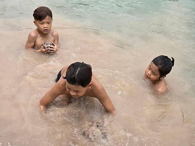 เอ็นดูทายาทดาราดัง