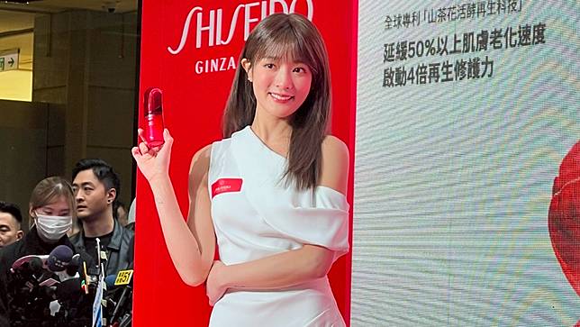 王淨今亮麗出席資生堂「小紅瓶Power Max」快閃體驗店活動。黃于珊攝