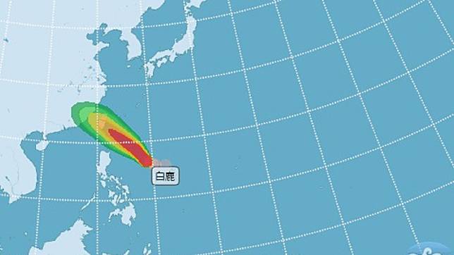 颱風「白鹿」逐漸靠近。圖／翻攝自氣象局