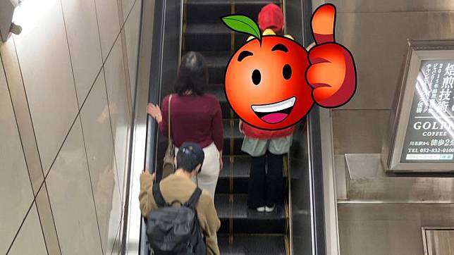 日本名古屋交通局派員工宣導電扶梯勿行走的方式，引起網友熱議。翻攝自推特「じゅん@Rabbit_D06」