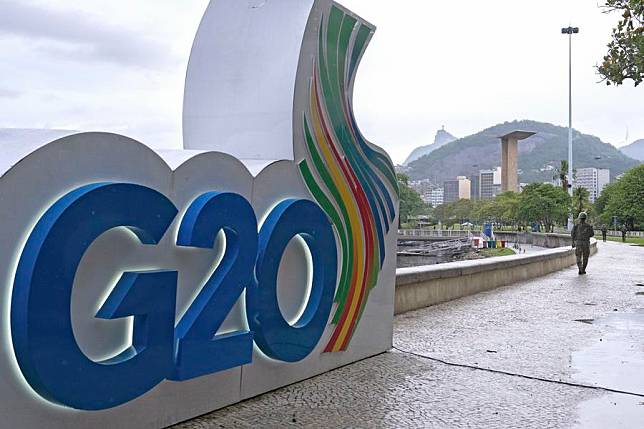 This photo taken on Nov. 16, 2024 shows a G20 logo near the main venue of the 19th G20 summit in Rio de Janeiro, Brazil. (Xinhua/Wang Tiancong)