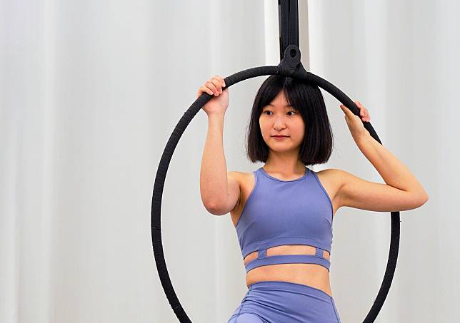 筆者特意到荔枝角一間Studio，玩齊Hammock、Hoops，全面實測兼打卡。