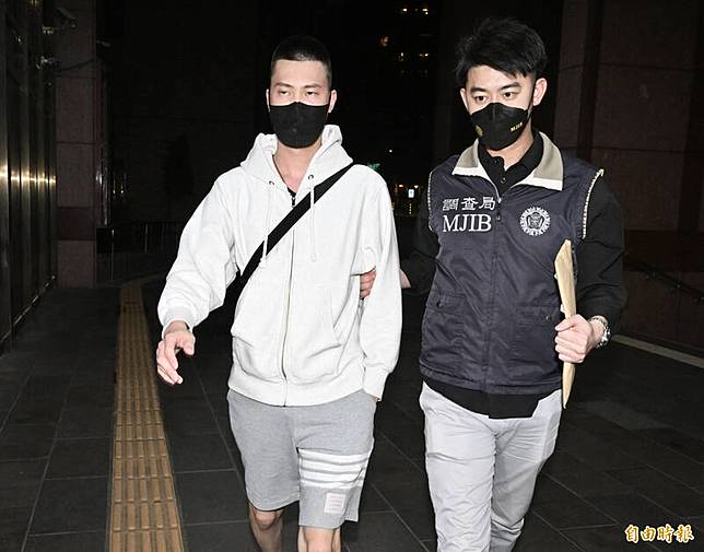竹聯幫明仁會要角傅丞胤50萬元交保。(記者羅沛德攝)