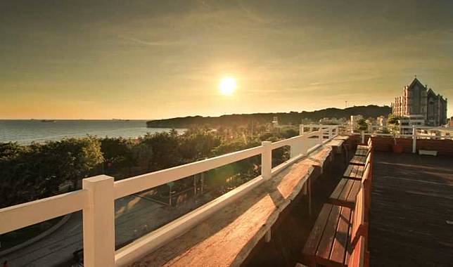 圖片來源:旗津道沙灘酒店 官網