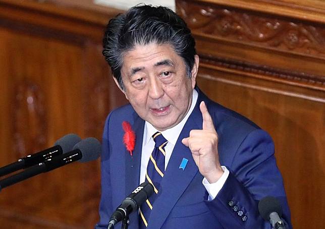 日本首相安倍晉三7日宣布7個都府縣進入緊急狀態，確診數多的愛知縣卻未被納入，引發討論。   圖：翻攝自首相官邸臉書